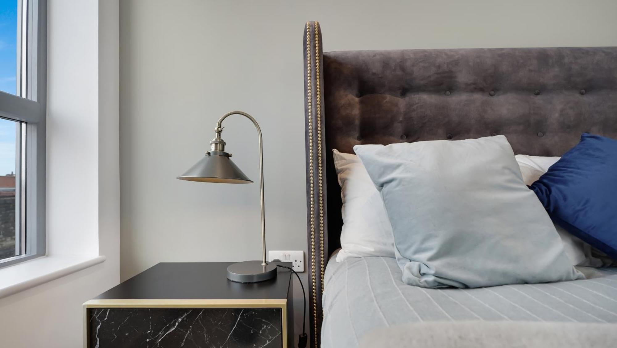Modern And Spacious Penthouse Apartment In Putney With Free Parking London Exterior foto